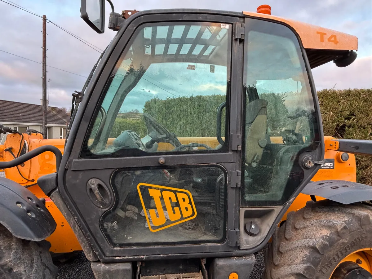 JCB 536-60 loading shovel - Image 4