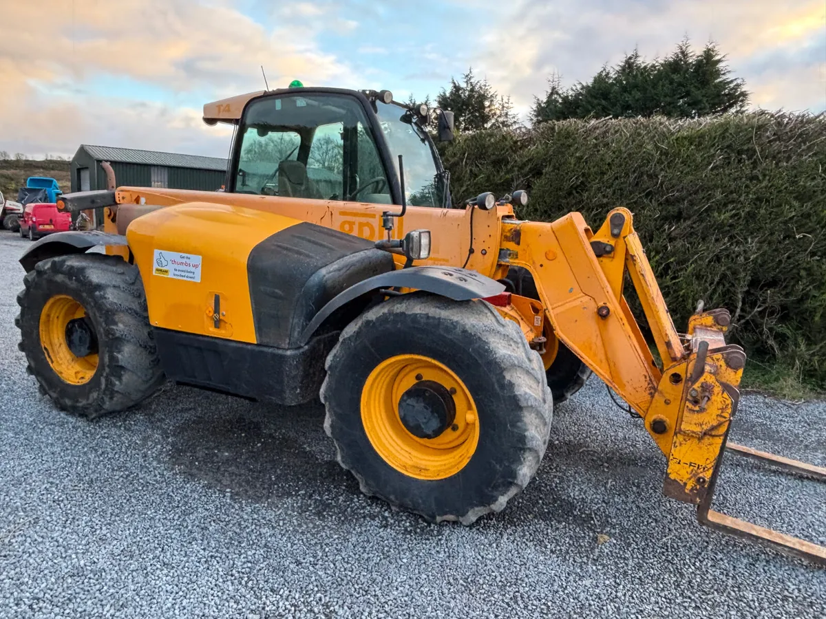 JCB 536-60 loading shovel - Image 1