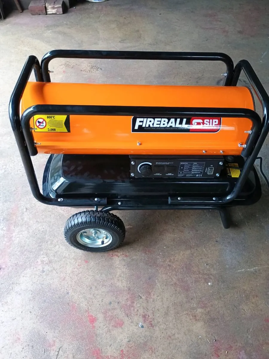 Garage heater - Image 1