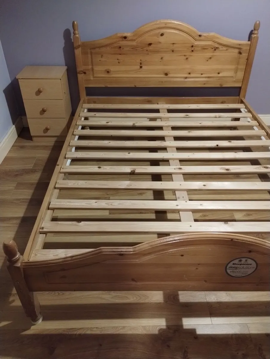 1 King size + 2 Double size beds - Image 1