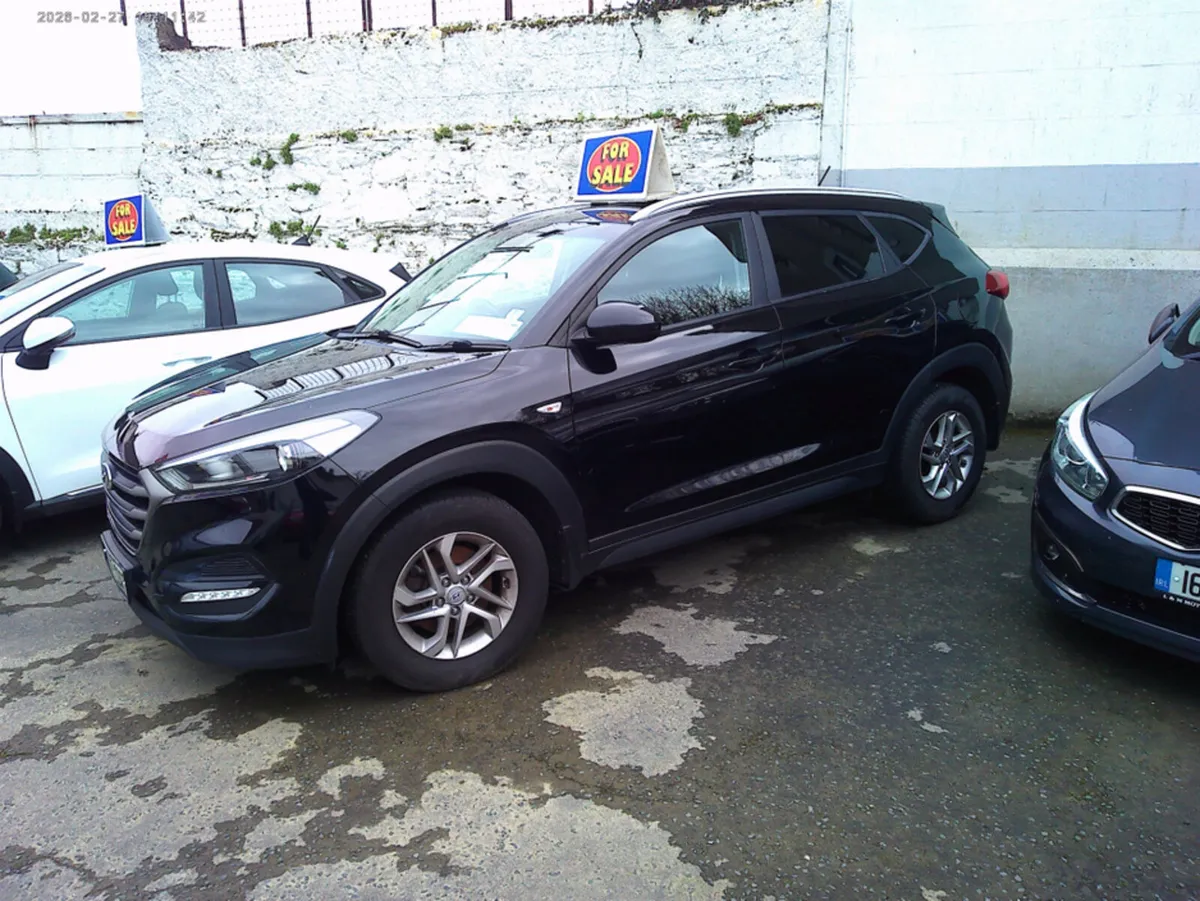 Hyundai Tucson COMFORT COMMERCIAL 4DR - Image 4