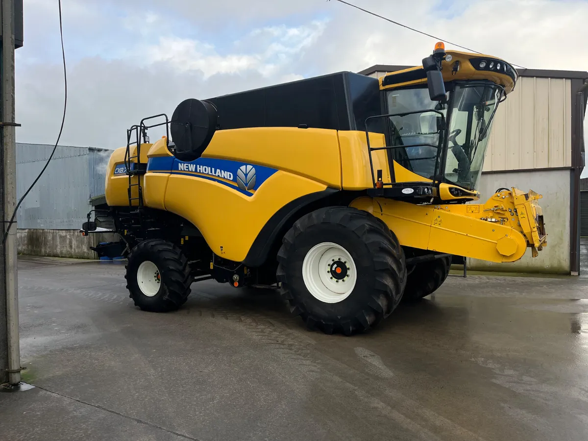 New Holland CX8.70 **JUST IN** - Image 3