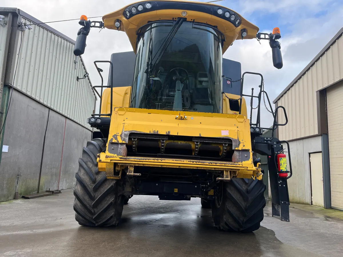 New Holland CX8.70 **JUST IN** - Image 2