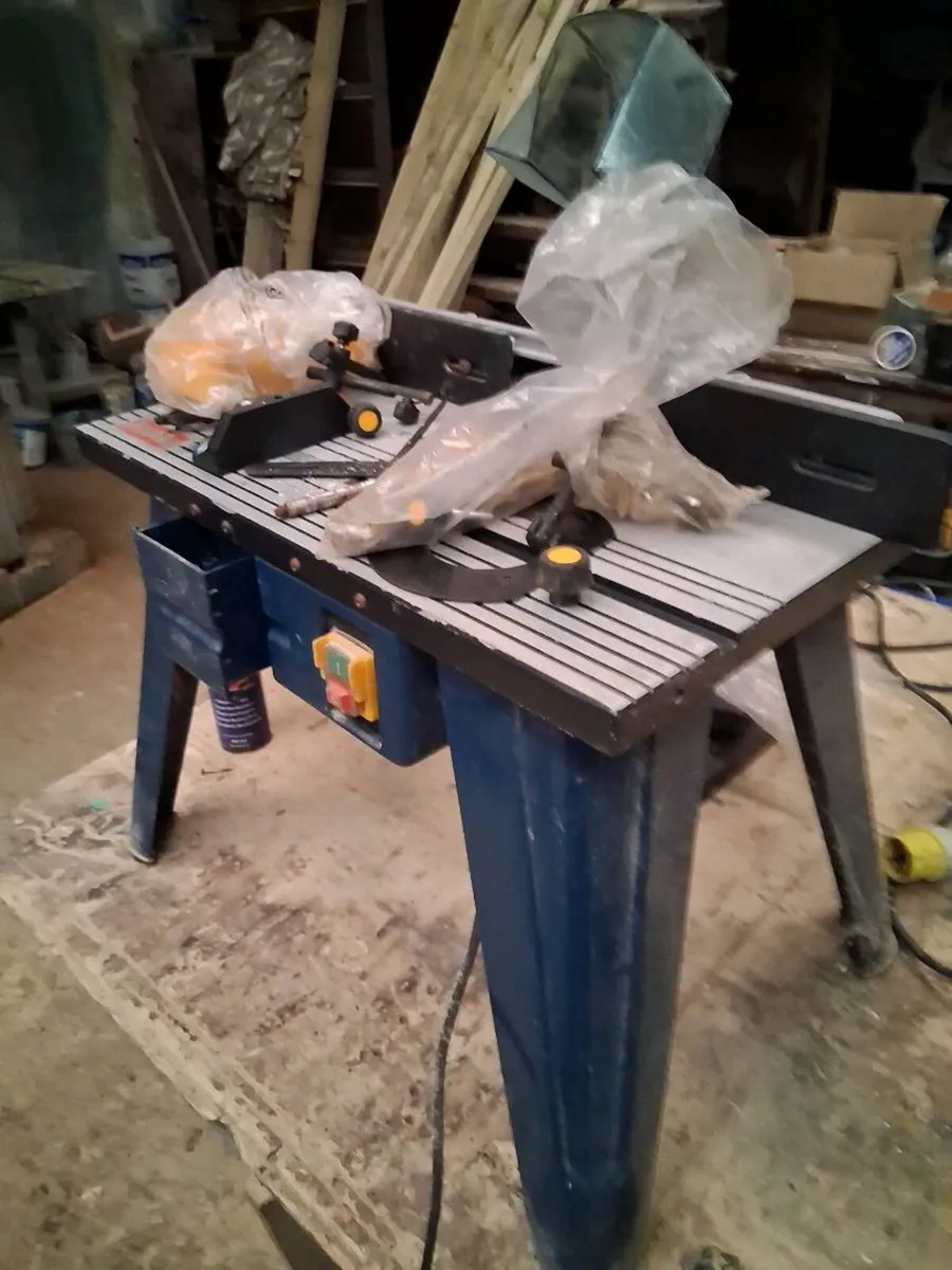 Router table - Image 2