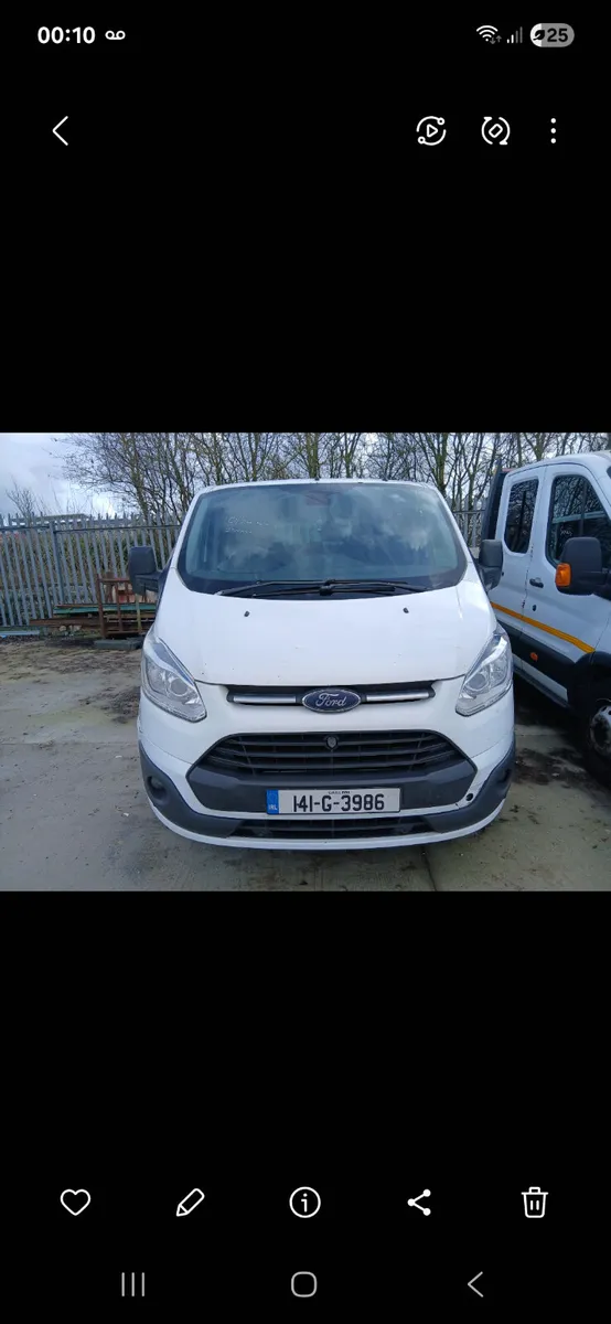 2014 Ford Tourneo 9 seats - Image 2