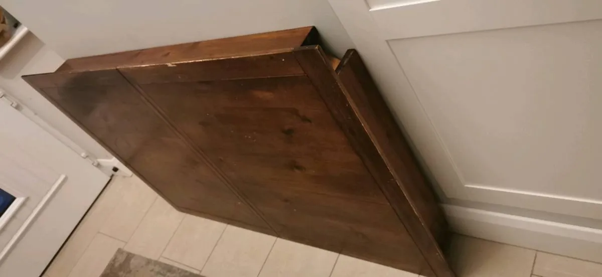 Kitchen Table - Image 2