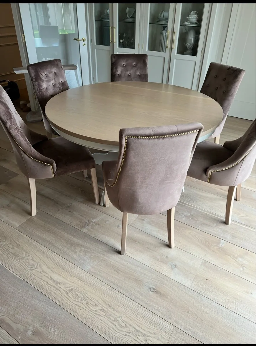Bespoke Ventura Harlow Table - Image 4