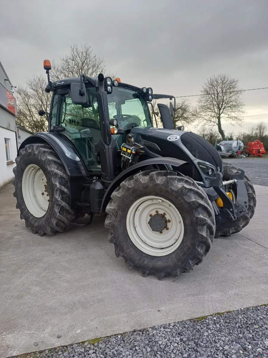 N154 Hitech Valtra - Image 2