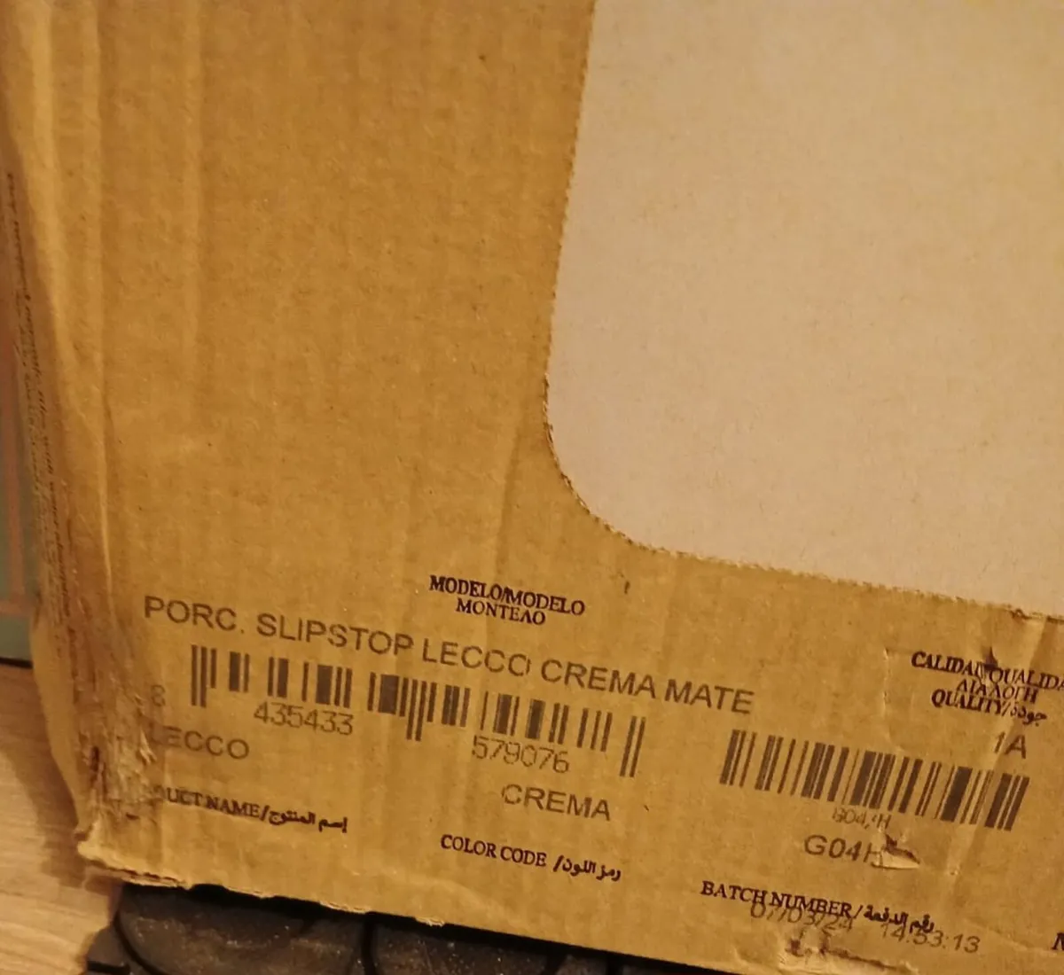 Bathroom floor tiles - Image 2