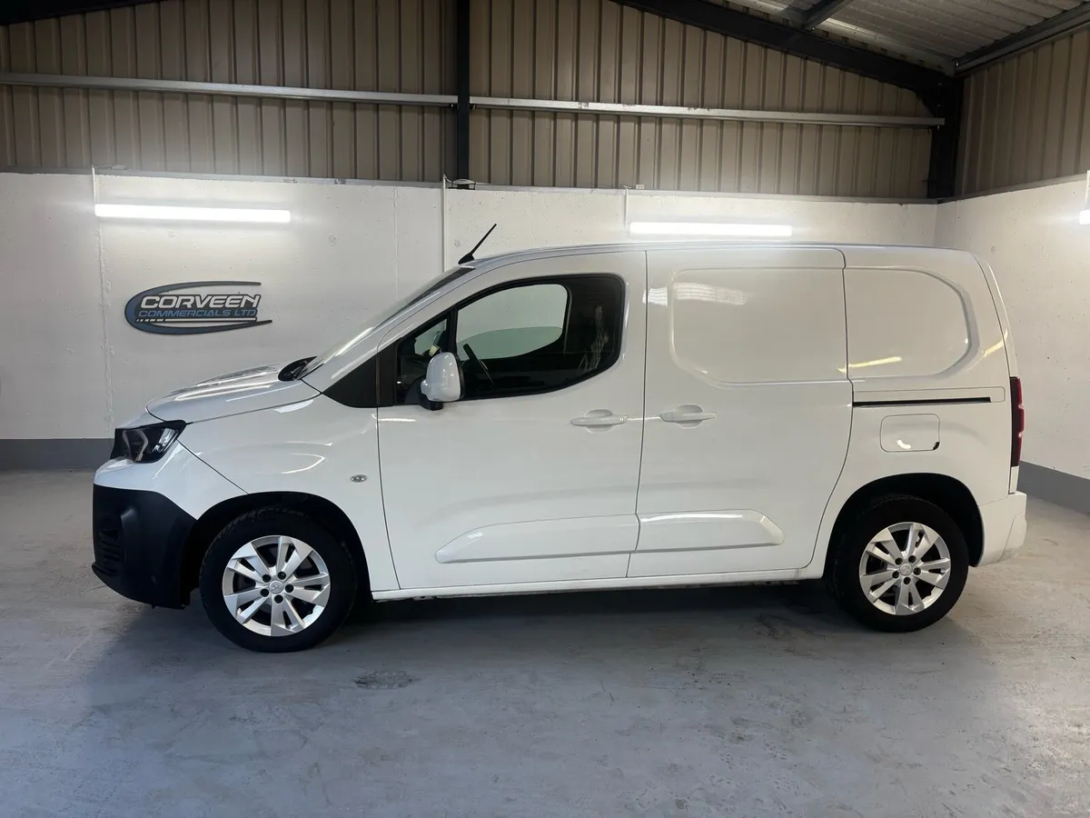 2019 Peugeot Partner Asphalt 100bhp - Image 4