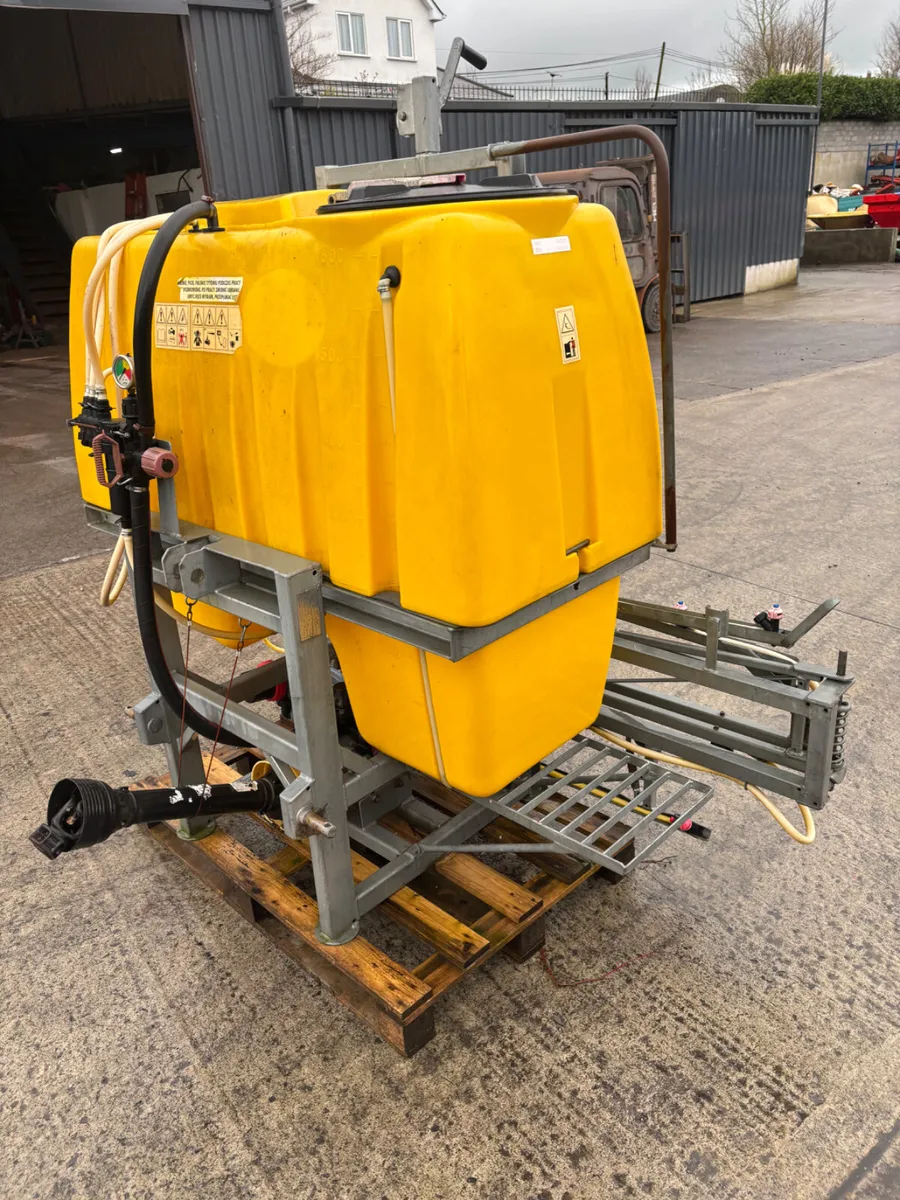 POLMARK 600 ltr SPRAYER - Image 2