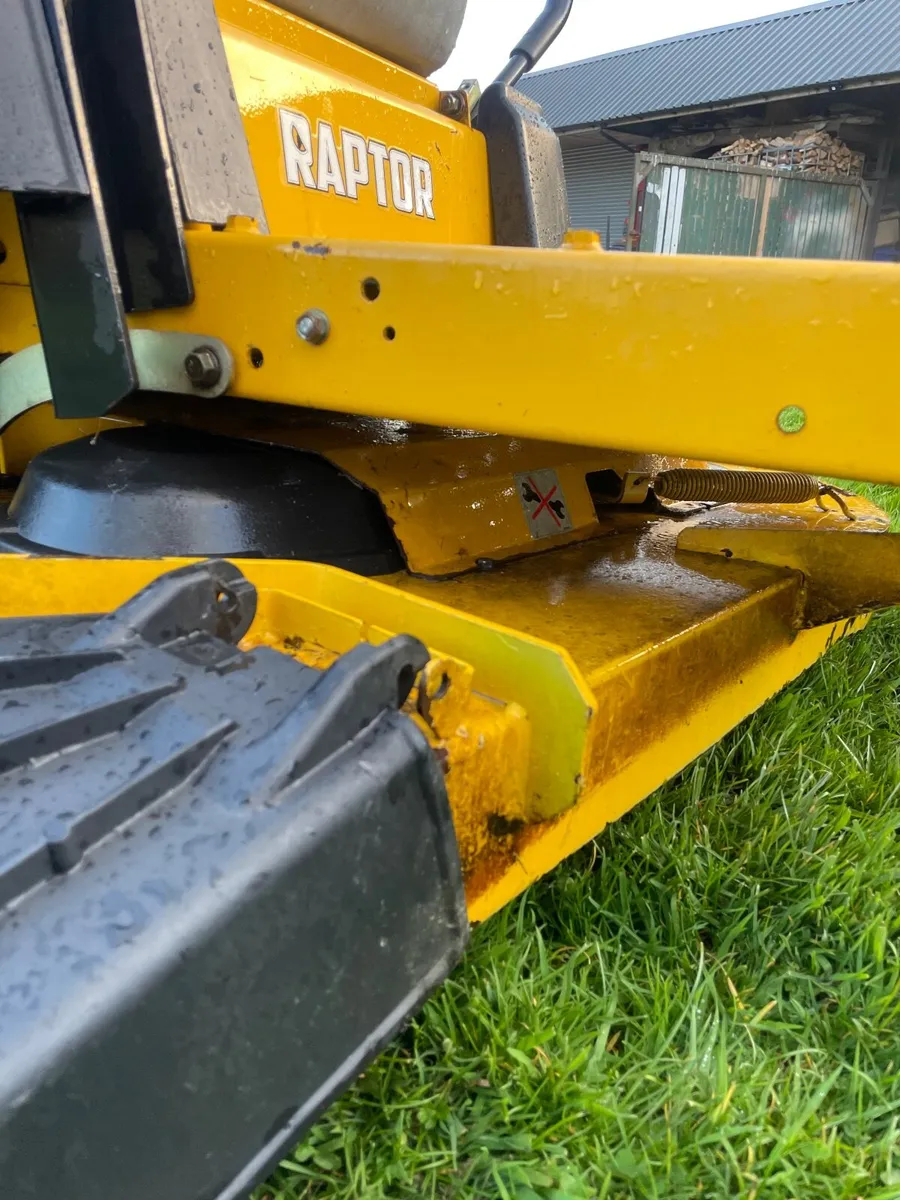 Lawn mower - Image 2