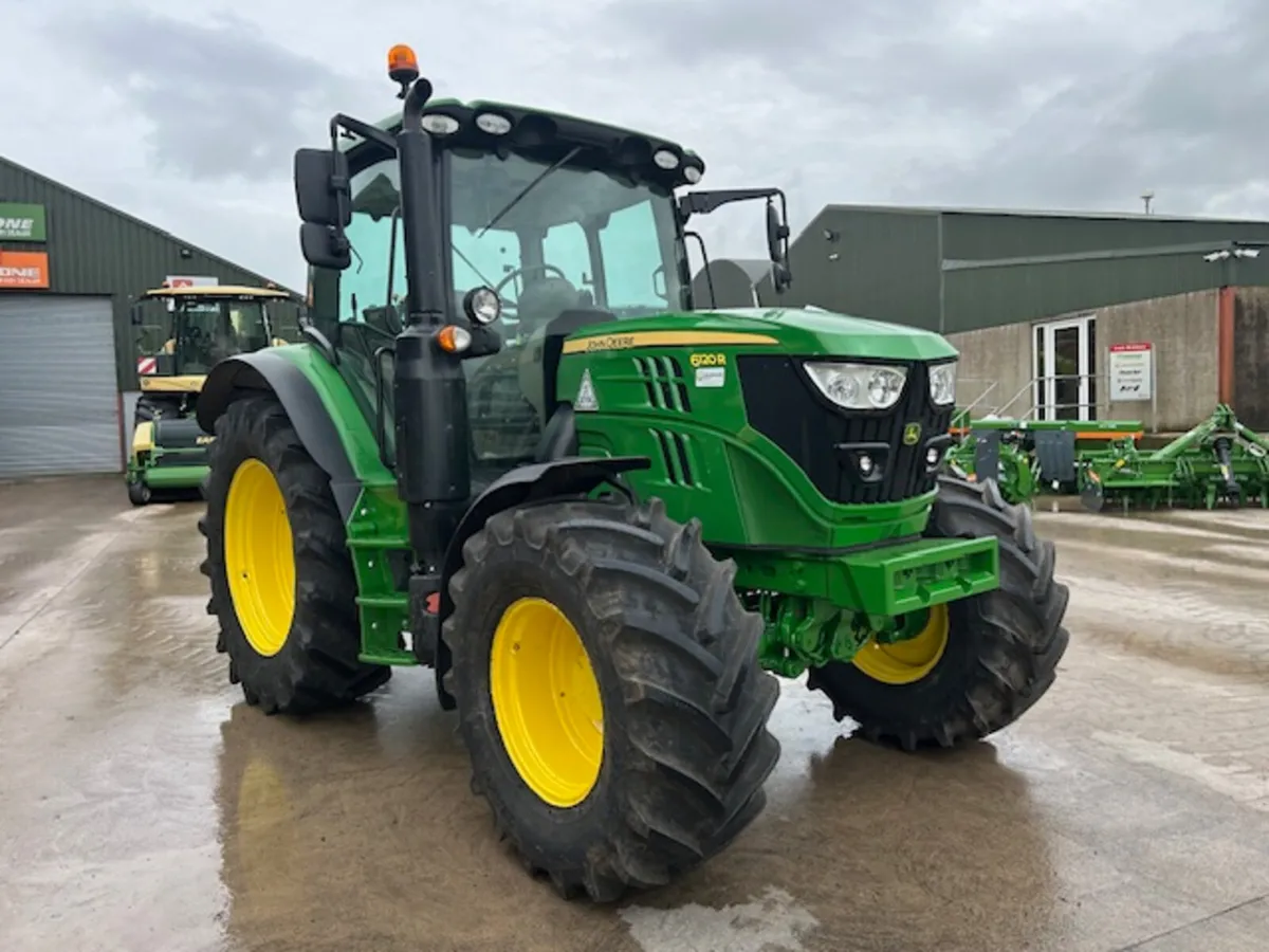 John Deere 6120R - Image 1