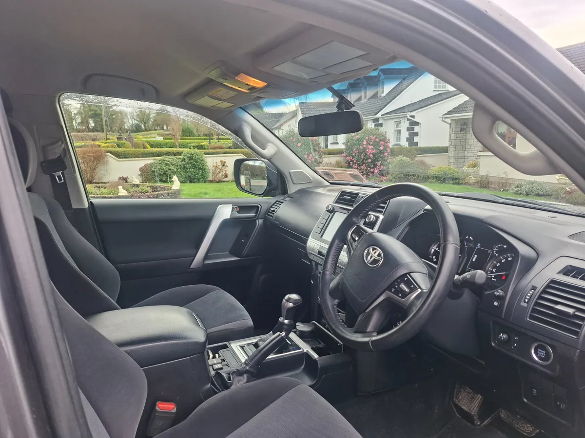 Toyota Land Cruiser 2019 - Image 4