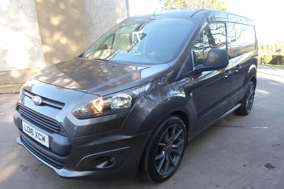 Ford Transit Connect 2016 - Image 2
