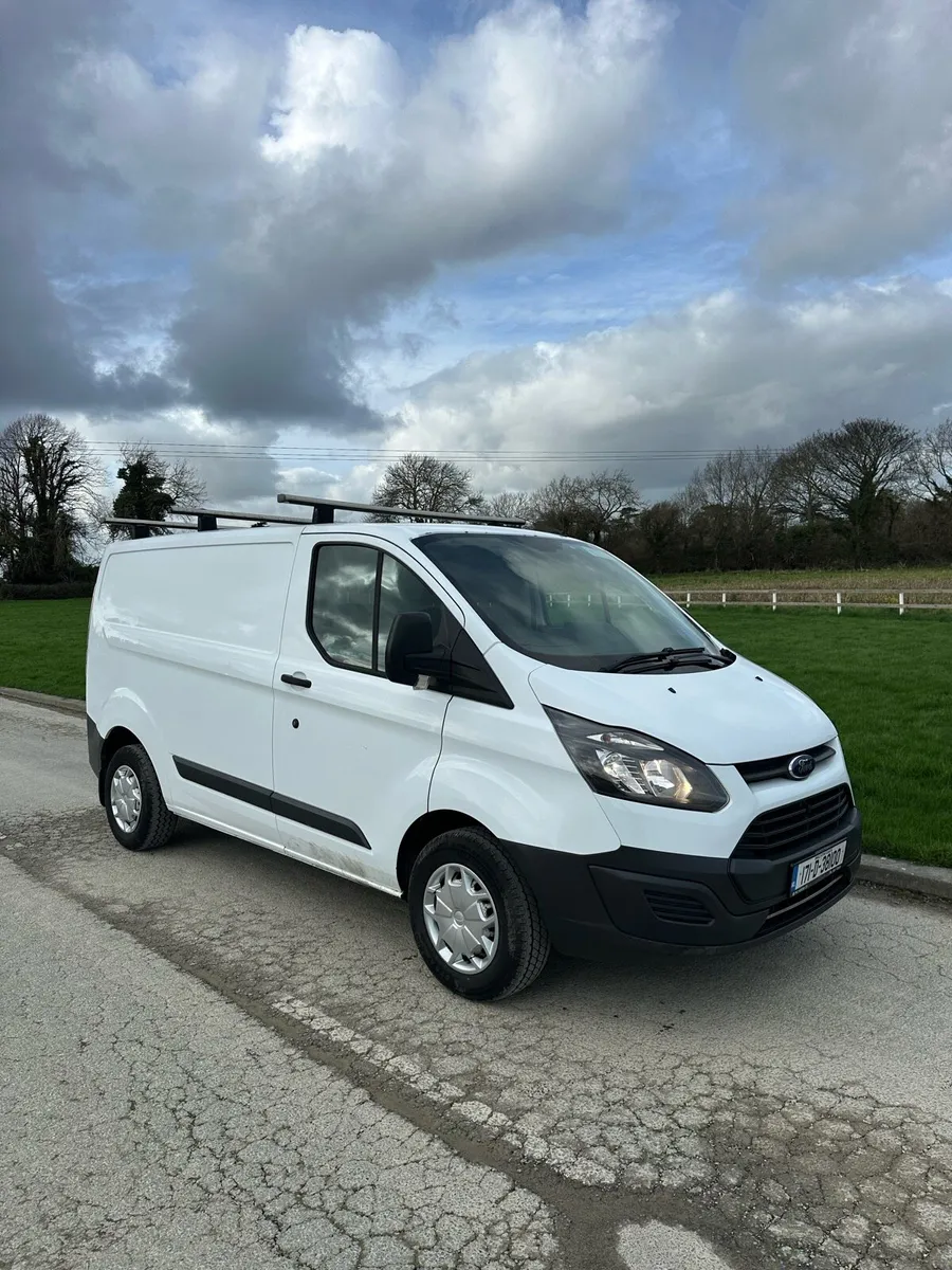 Ford Transit Custom 2017 DOE 07/26 - Image 1