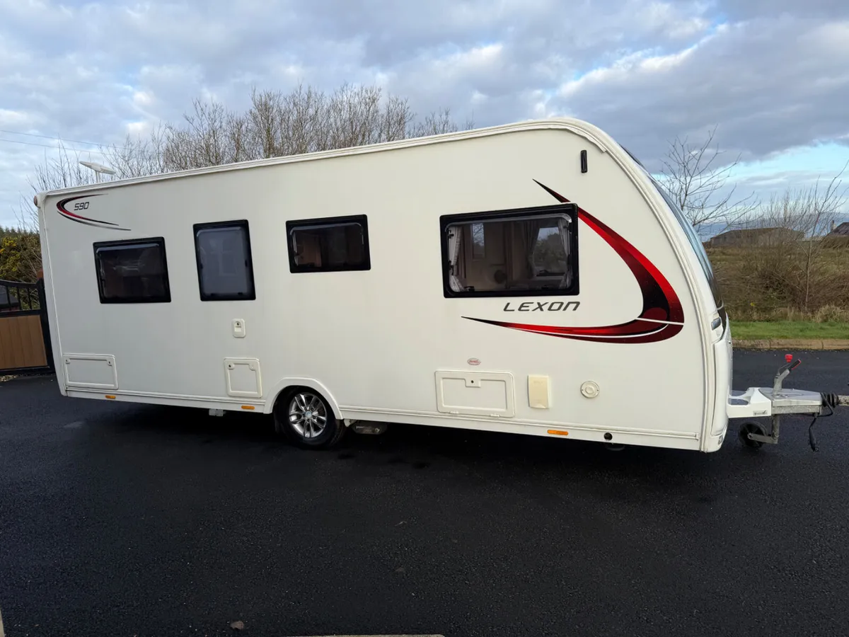 2018 Lunar Lexon 590 - Image 3