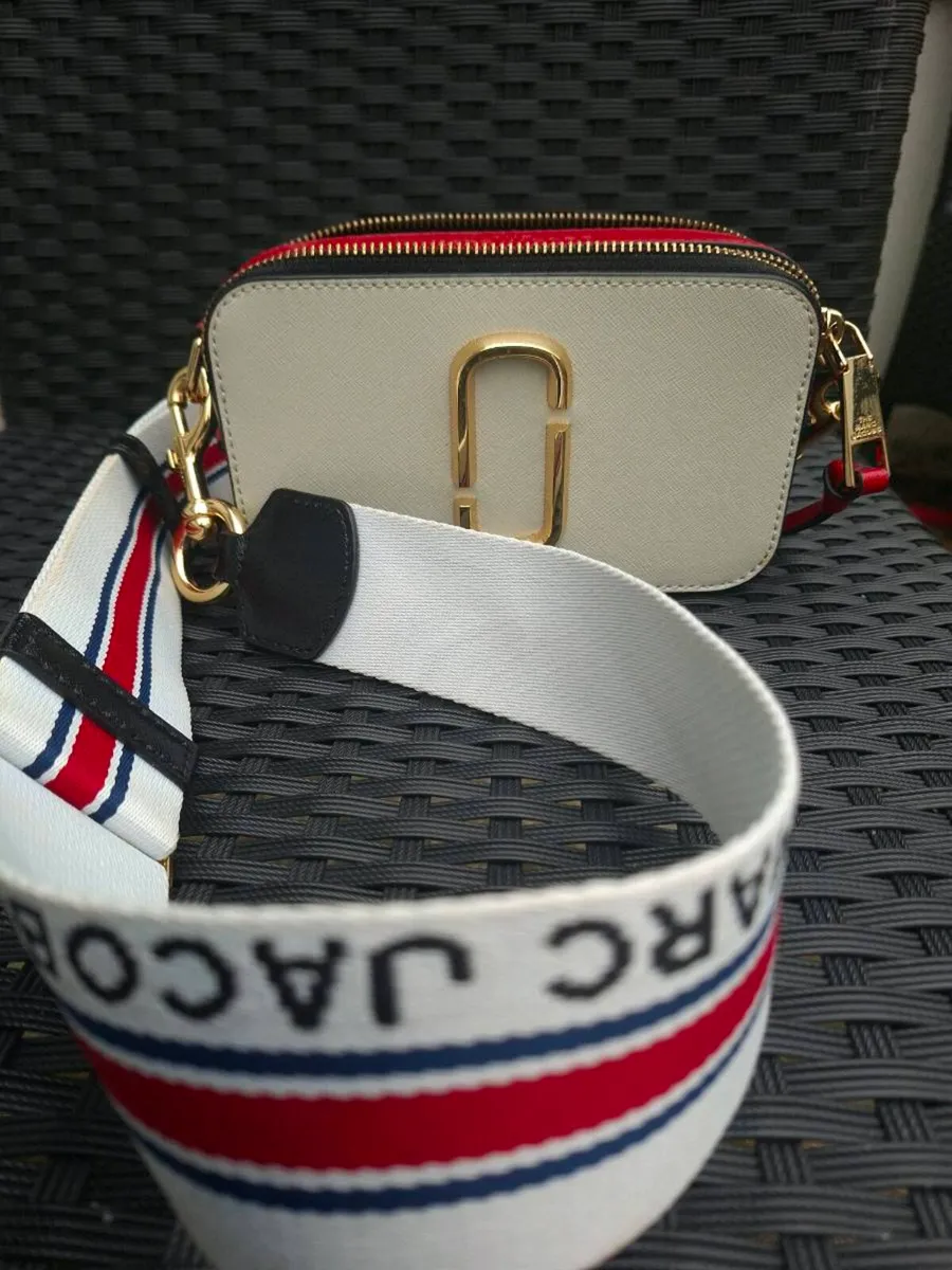 Official (not knockoff) Marc Jacobs Snapshot Bag - Image 1