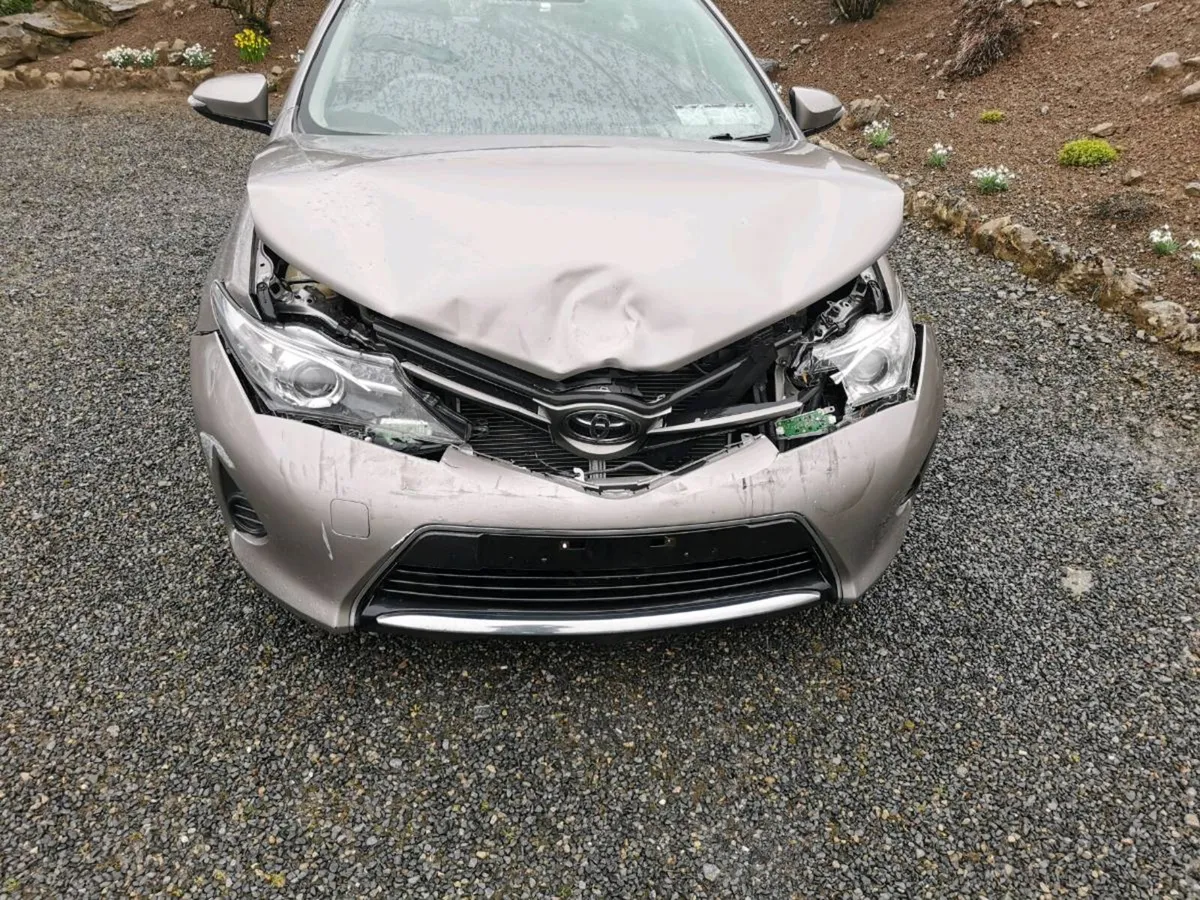 131 Toyota Auris - Image 4