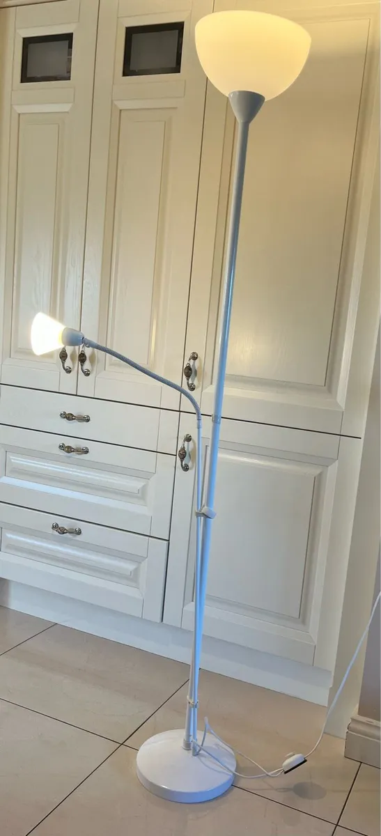 Floor Lamp (Uplighter) with flexible reading light - Image 2