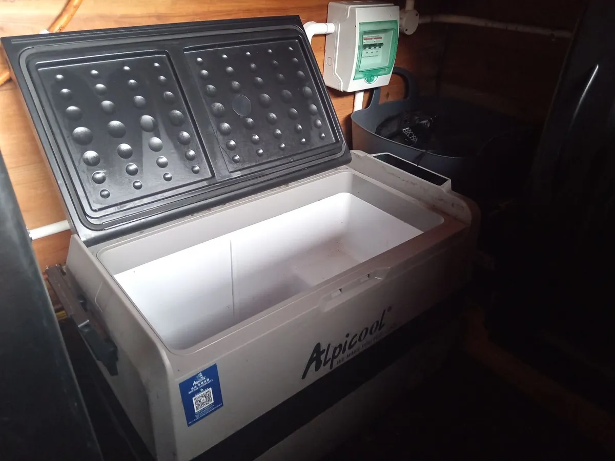 Mobile Soup Kitchen/Cafe - Image 3