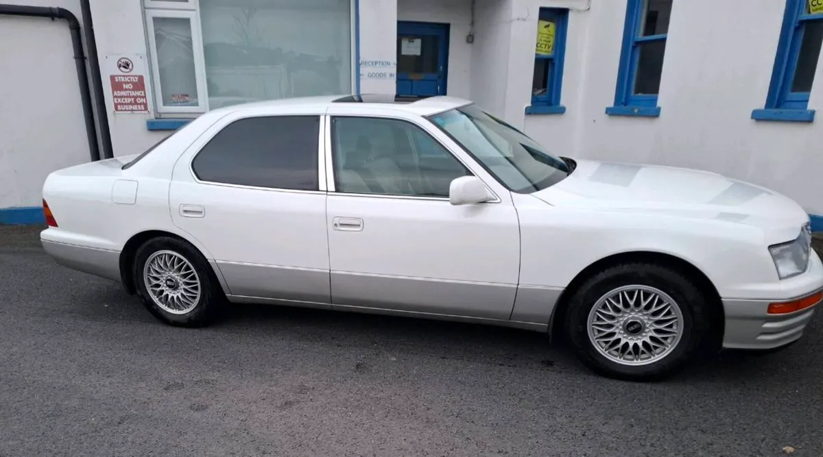 1995 Toyota Celsior 4.0 V8 32 valve - Image 4