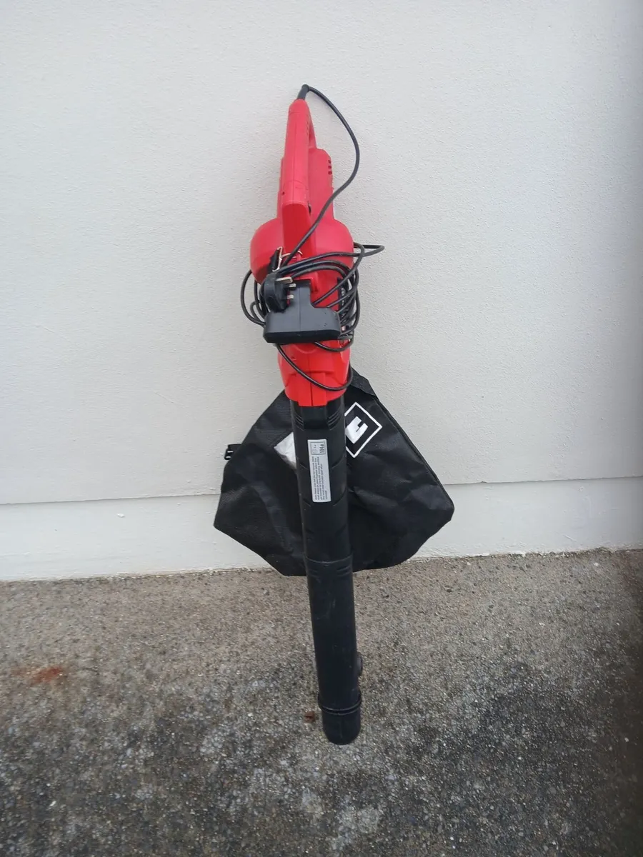 Electric leaf blower and vacuum - Image 3