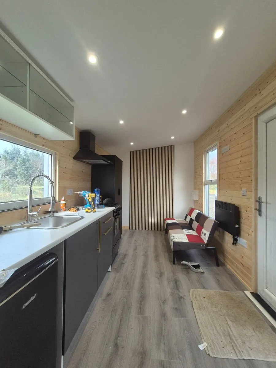 Modular bedsit guesthouse - Image 3