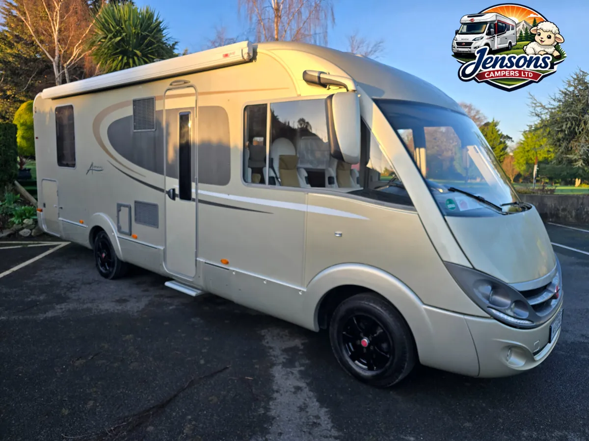 2014 BURSTNER AVIANO I727 ISLAND BED TAKE TRADE IN - Image 2