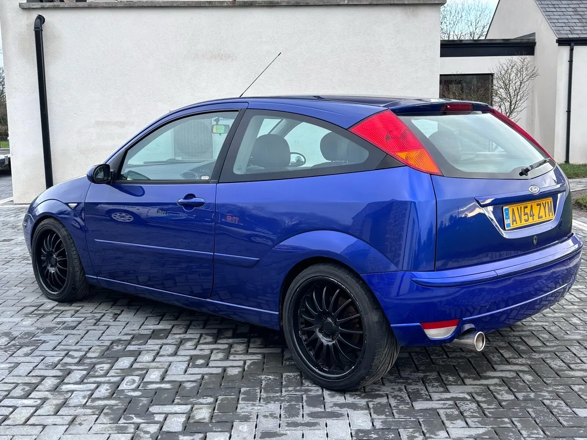 Ford Focus ST170 - Image 3