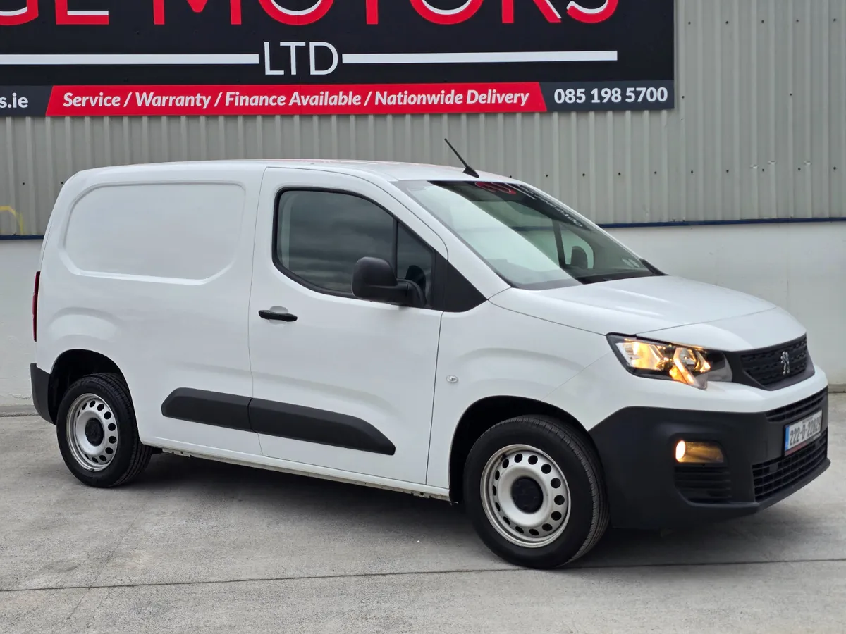 22 PEUGEOT PARTNER 1.5 DIESEL LOW KMS 30k KMS - Image 3