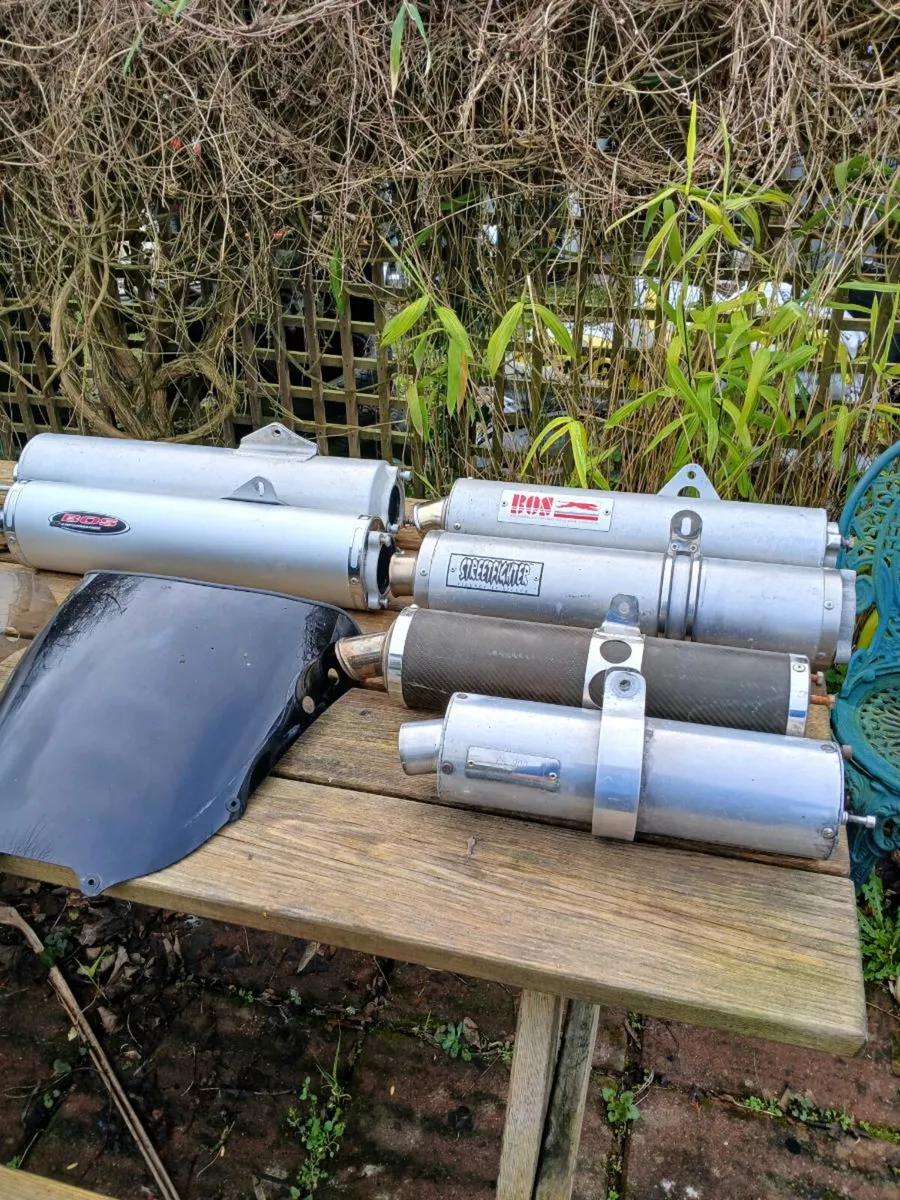 Honda CBR 900 Fireblade Parts/Extras 92/99 - Image 2