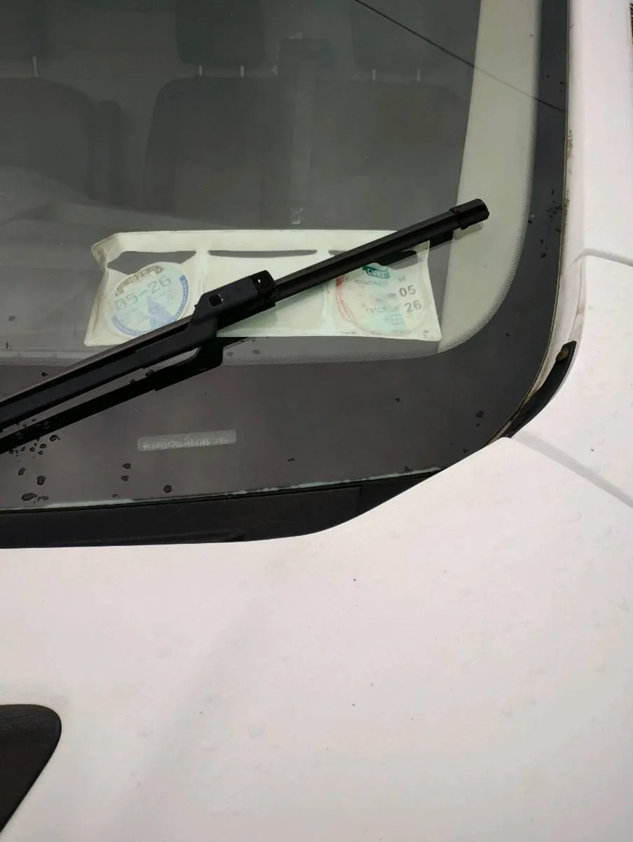 Ford transit van - Image 2