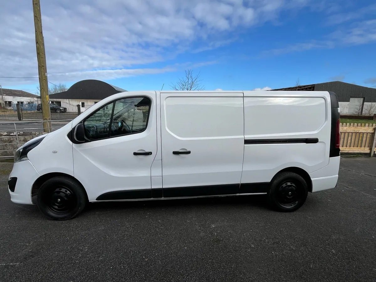 2018 Vauxhall vivaro - Image 4