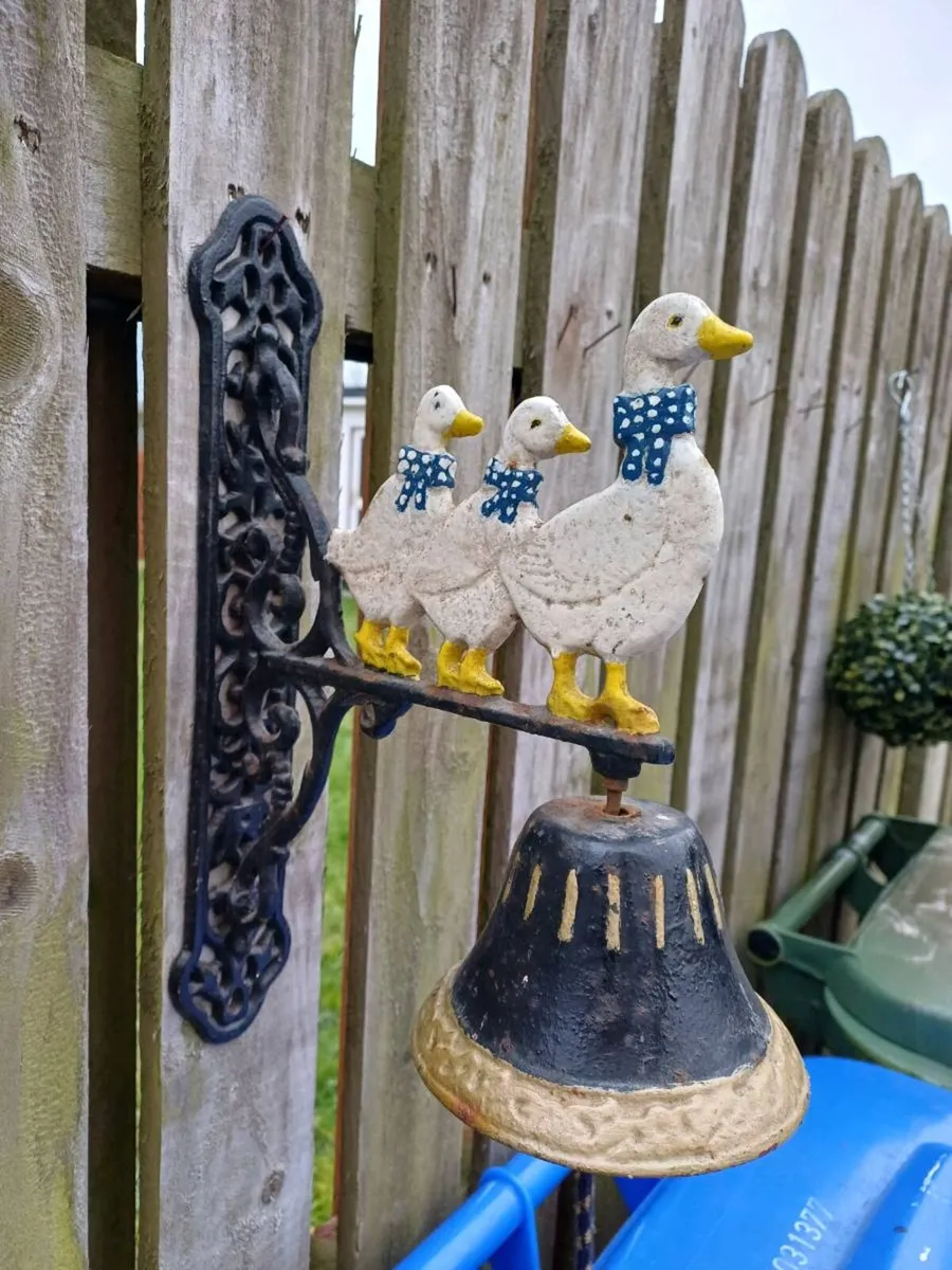 Vintage Cast-iron Farmhouse Bell - Image 1