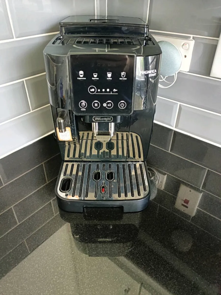 Coffee machine - Image 1