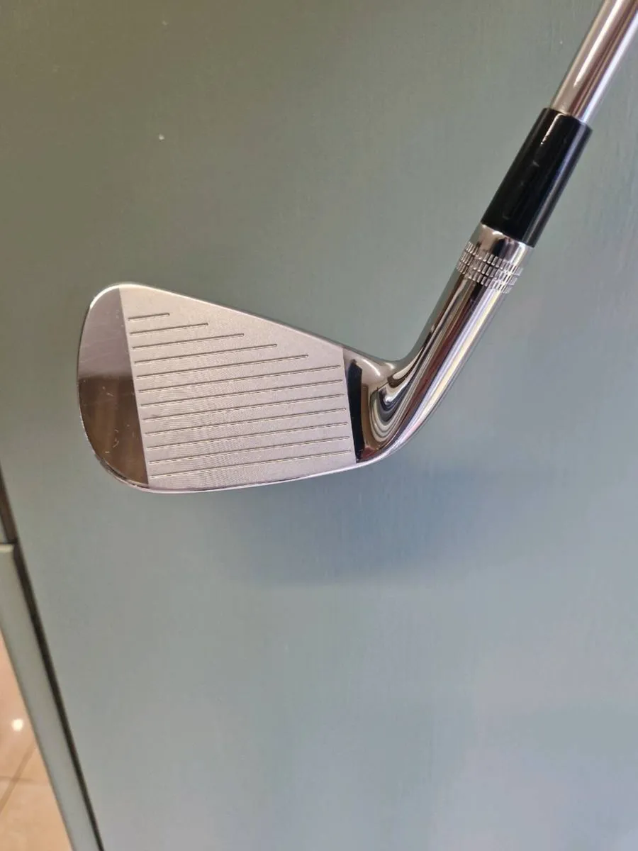 Wilson staff cb irons - Image 3