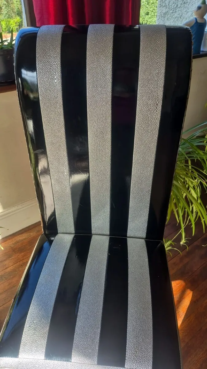 ✨ Elegant Baroque Style Accent Chairs – Set of 2 ✨ - Image 4