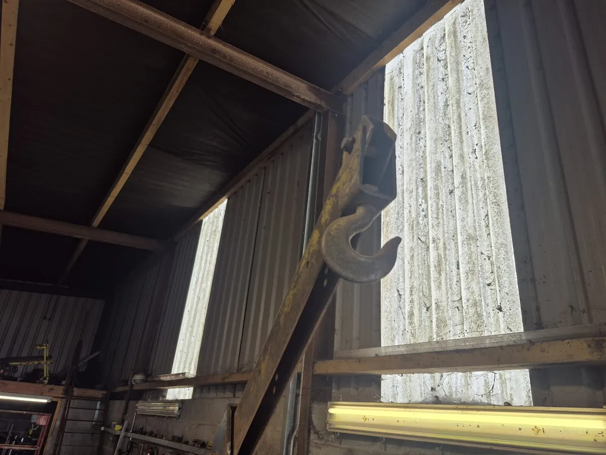 Weston House Engine Crane - Image 3