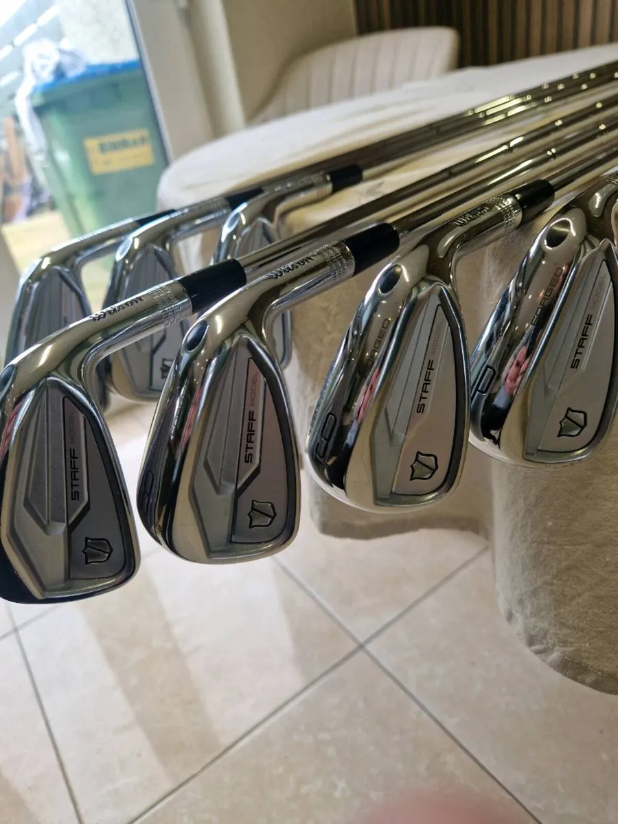 Wilson staff cb irons - Image 1