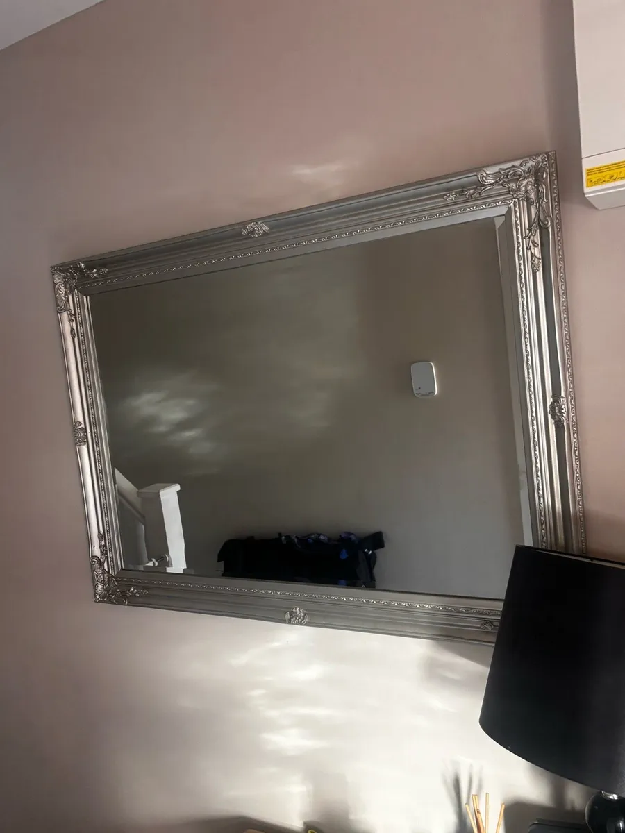 Heavy mirror - Image 2