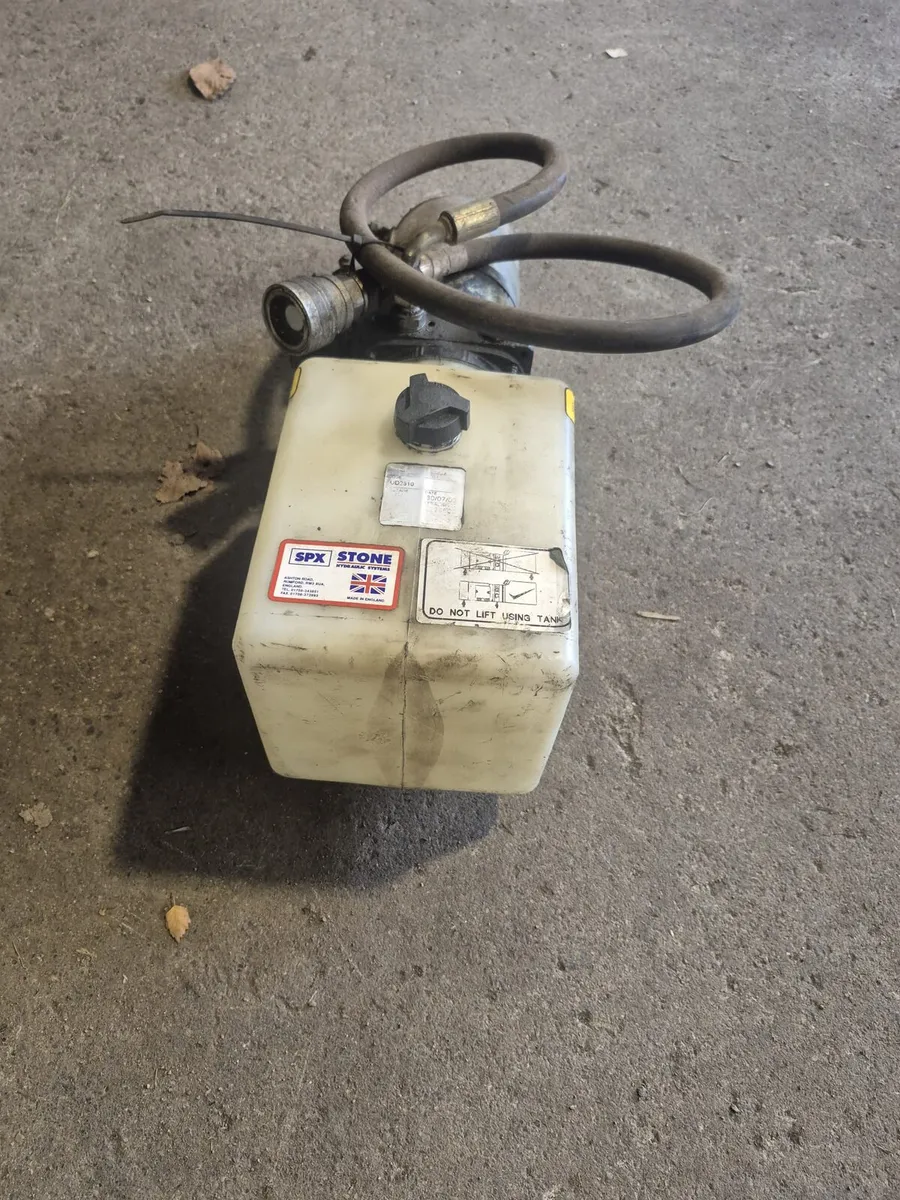 24V Hydraulic Tipping Gear for Trailer - Image 3