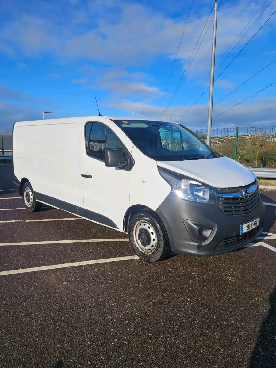 2019 opel vivaro - Image 2