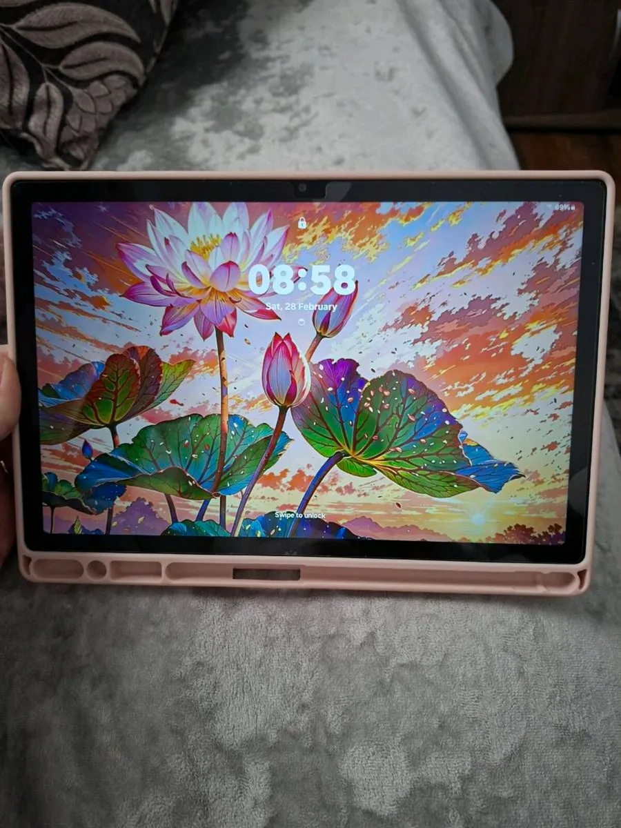 Samsung Galaxy tablet - Image 3