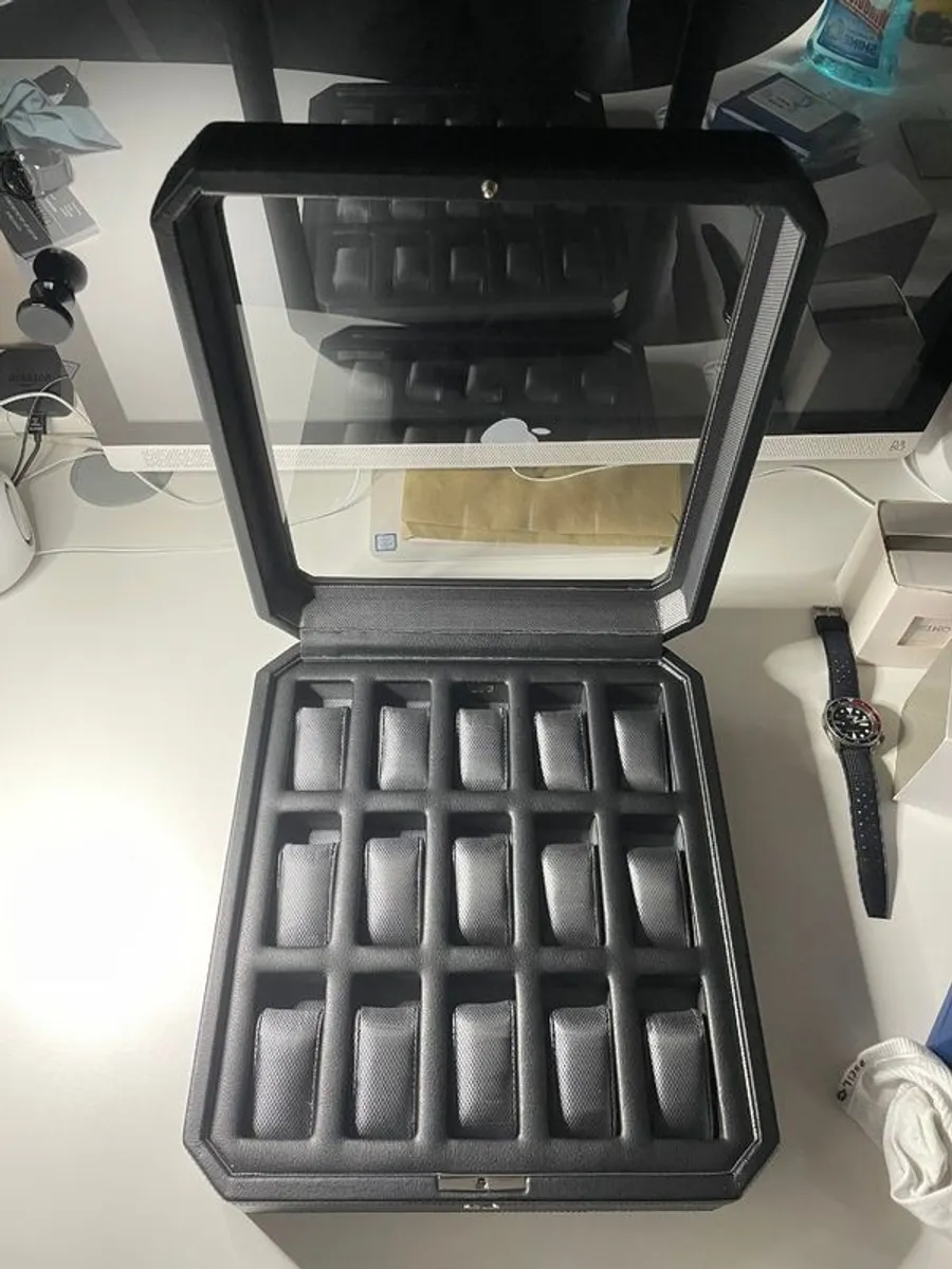 Luxury Watch Box - Image 1