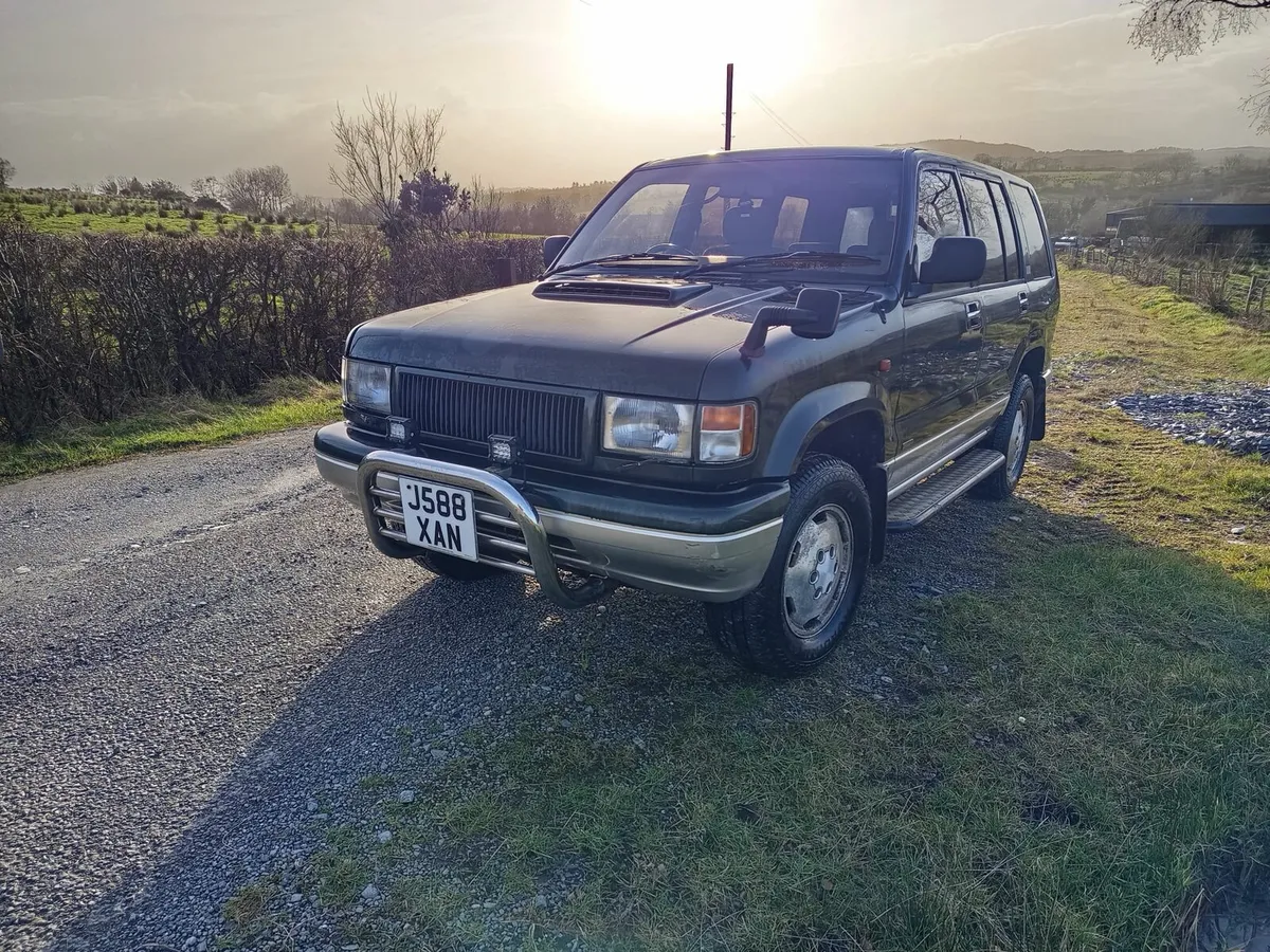 1992 Isuzu Trooper Bighorn 3.1 - Image 1