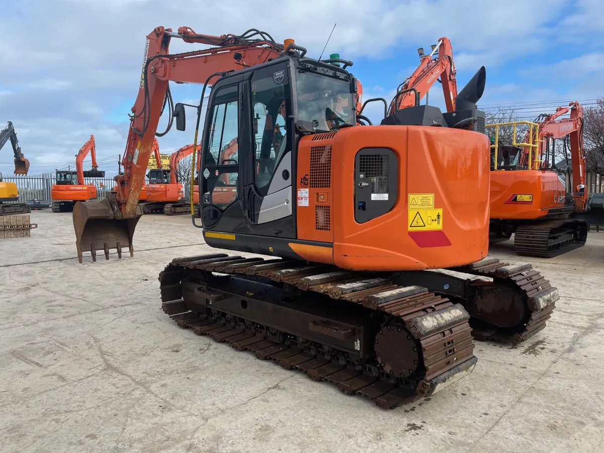 Hitachi ZX135US-6 2021 - Image 1