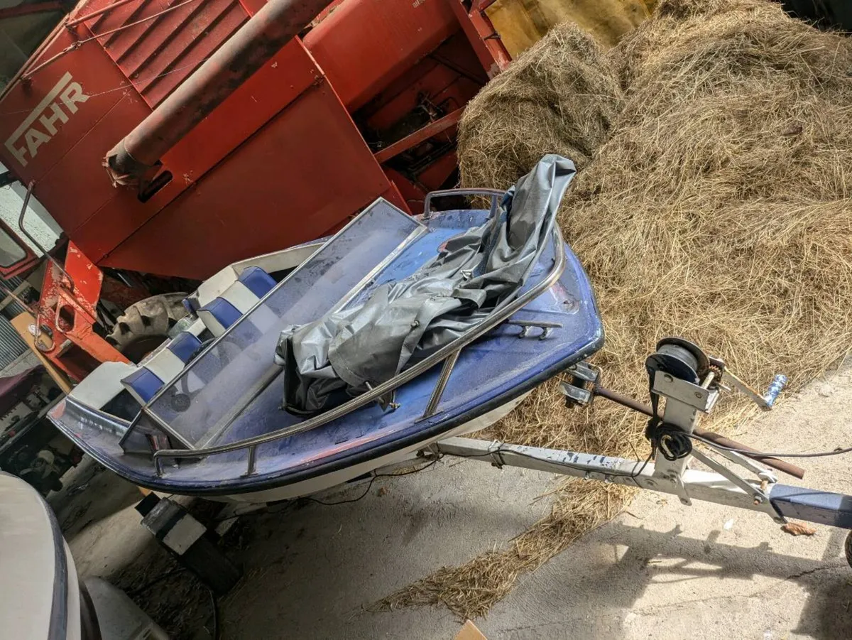 Boat 13Ft 40hp mariner included - Image 2