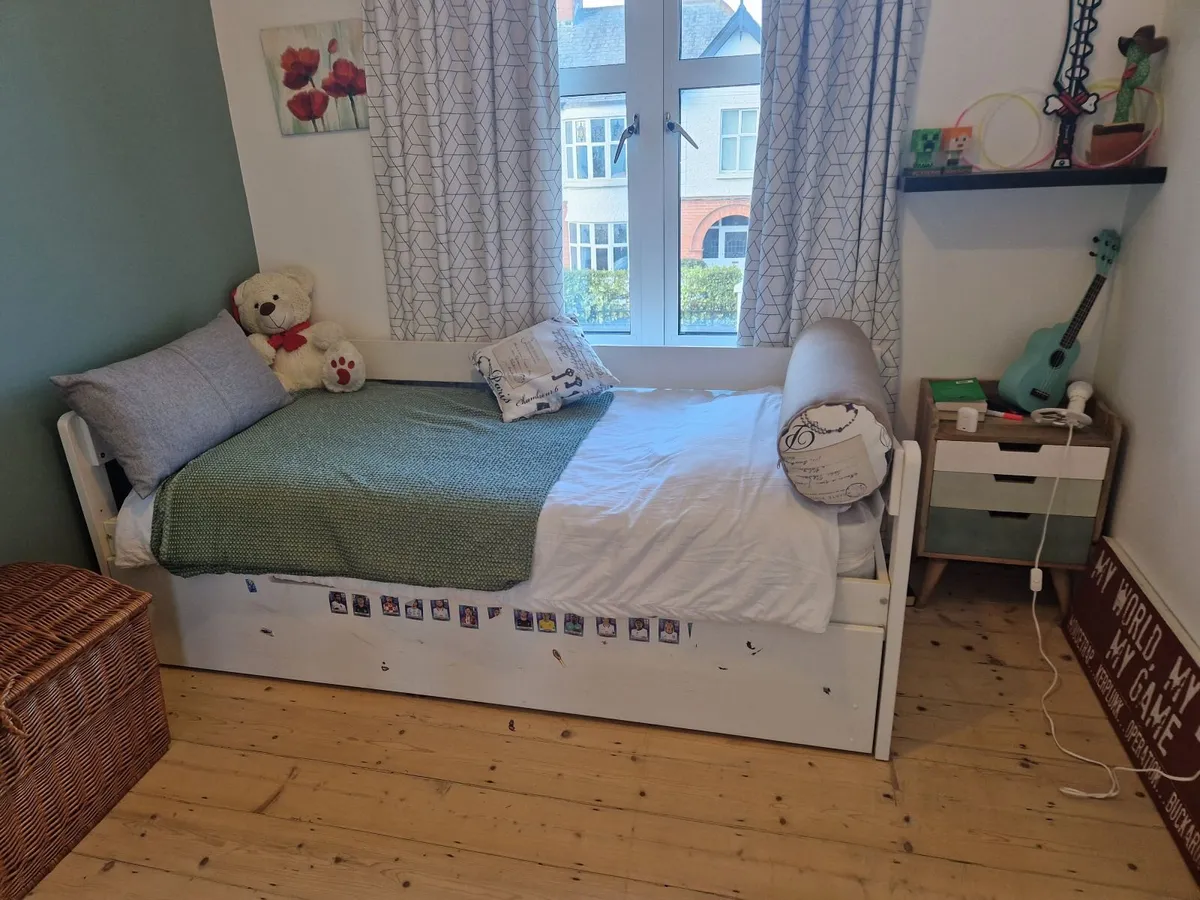Kids bed with drawer storage and matress - Image 4