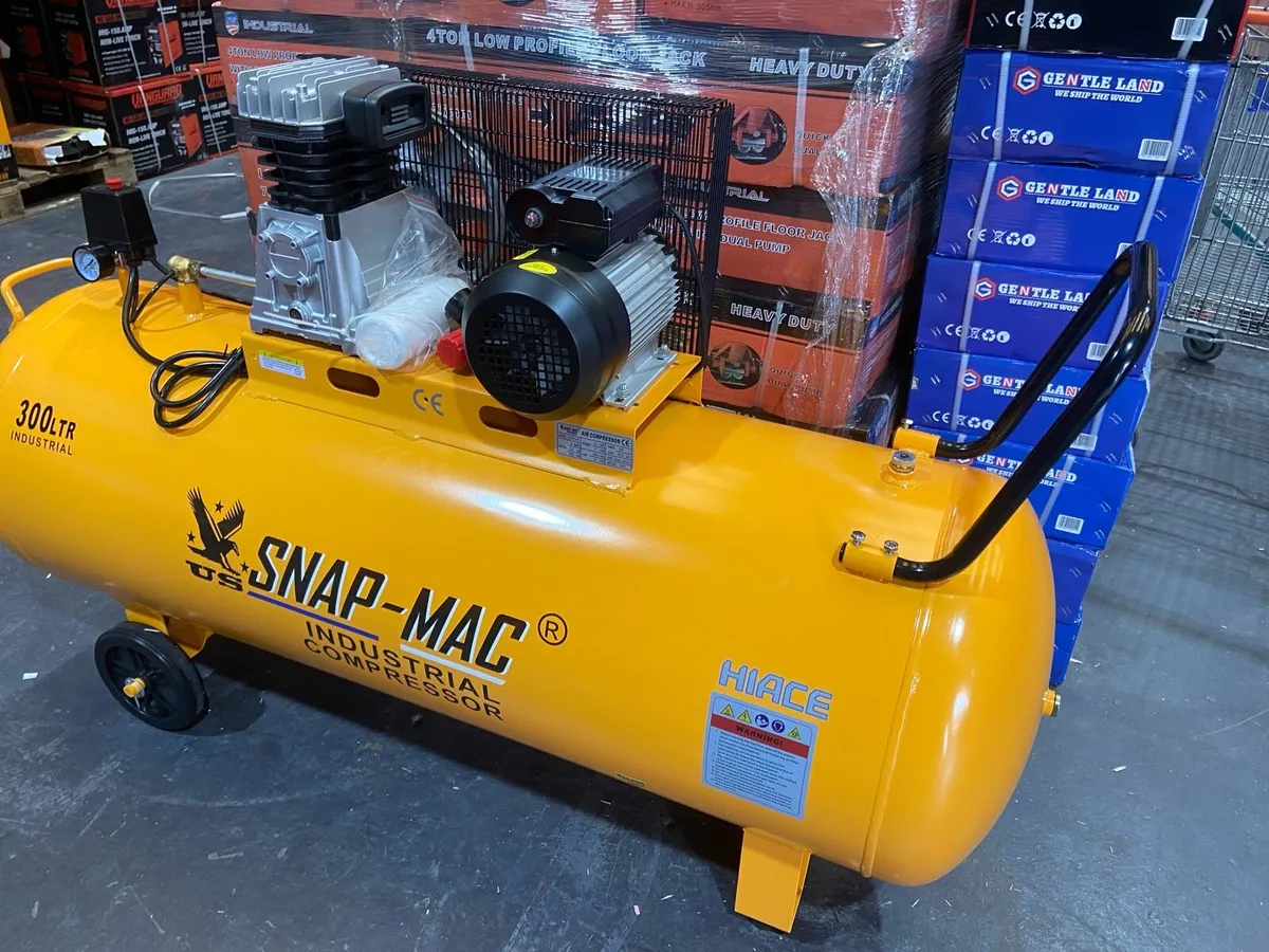 AIR COMPRESSORS - Image 1